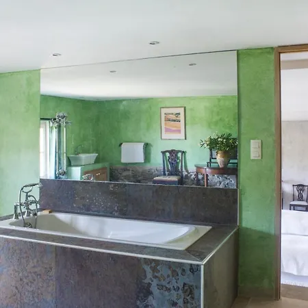 Sleeps 22 With Pool * Palaja